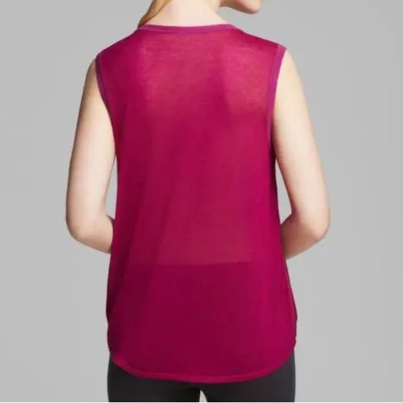 Vince Magenta blouse M - Picture 5 of 8